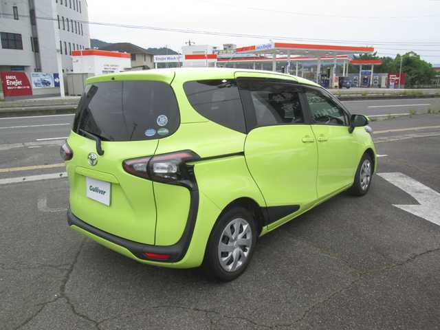 トヨタ シエンタ G 広島県 2016(平28)年 13万km エアーイエロー 純正ナビ（NSZT-W64)/バックカメラ/フルセグTV/Bluetooth/LEDヘッドライト/オートライト/両側パワースライドドア/ビルトインETC/新車保証書/取扱説明書/スペアキー
