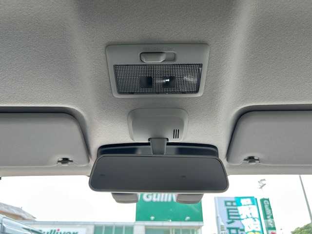 スズキ ハスラー Jスタイル Ⅲ 静岡県 2018(平30)年 3.4万km ブレイブカーキパール/スチールシルバー 純正ディーラーナビ（AM/FM/DVD/CD）/Bluetooth接続/フルセグTV/アラウンドビューモニター/デュアルカメラブレーキサポート/前席シートヒーター/ハーフレザーシート/ＥＴＣ/LＥＤフォグライト/レーンキープアシスト/横滑り防止装置/アイドリングストップ/純正フロアマット/純正アルミホイール15インチ/オートライト/プッシュスタート/スマートキー/スペアキー１本