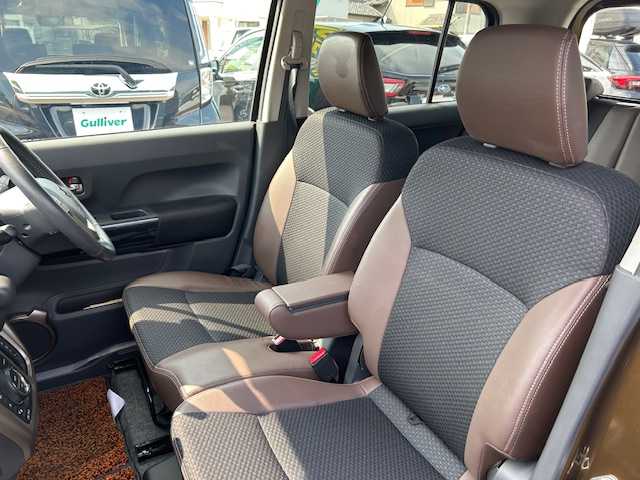 スズキ ハスラー Jスタイル Ⅲ 静岡県 2018(平30)年 3.4万km ブレイブカーキパール/スチールシルバー 純正ディーラーナビ（AM/FM/DVD/CD）/Bluetooth接続/フルセグTV/アラウンドビューモニター/デュアルカメラブレーキサポート/前席シートヒーター/ハーフレザーシート/ＥＴＣ/LＥＤフォグライト/レーンキープアシスト/横滑り防止装置/アイドリングストップ/純正フロアマット/純正アルミホイール15インチ/オートライト/プッシュスタート/スマートキー/スペアキー１本