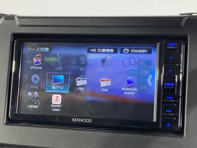 スズキ ジムニー シエラ JC 沖縄県 2024(令6)年 0.6万km ピュアホワイトP 禁煙車/ワンオーナー/社外7インチナビ（NDV-711W）/（フルセグ/CD/DVD/BT）/デュアルセンサーブレーキサポート/クルーズコントロール/社外デジタルインナーミラー/社外フロアマット/純正15インチアルミホイール/マッドフラップ/革調シートカバー/D/N席シートヒーター/オートライト/オートハイビーム/LEDヘッドライト/プッシュスタート/スマートキー×2/ETC/取扱説明書/保証書