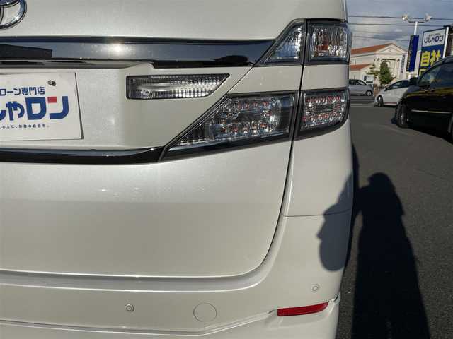 トヨタ ヴェルファイア 2．4X 和歌山県 2014(平26)年 10.8万km ホワイトパールクリスタルシャイン (株)IDOMが運営する【じしゃロン和歌山店】の自社ローン専用車両になります。こちらは現金またはオートローンご利用時の価格です。自社ローンご希望の方は別途その旨お申付け下さい/フルセグテレビ/バックカメラ/片側パワースライドドア/ETC/Bluetooth/パワーウィンドウ/後座席モニター