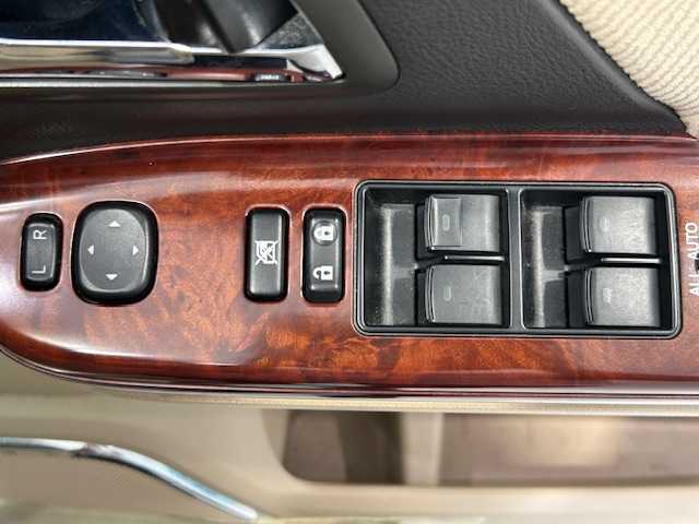 トヨタ ヴェルファイア 3．5Z Gエディション 宮城県 2010(平22)年 13.1万km ホワイトパールクリスタルシャイン 4WD/クール&ホットボックス/両側パワースライドドア/電動リアゲート/クルーズコントロール/コーナーセンサー前後/オートライト/社外HDDナビ（アルパイン）/CD/DVD/ドライブレコーダー前方/3列シート/シートメモリー/パワーシート/オットマン/純正18インチアルミホイール/キセノンヘッドライト/フォグランプ/ドアバイザー