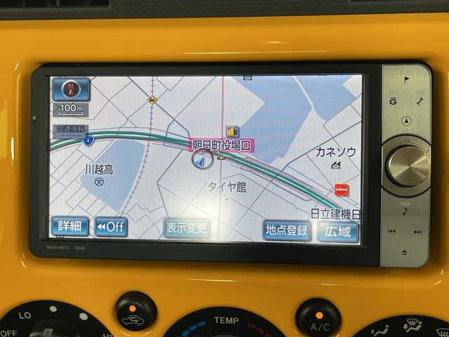 トヨタ ＦＪクルーザー カラーパッケージ 三重県 2011(平23)年 7.5万km イエロー/ホワイト 純正ナビ　/【ＣＤ／ＤＶＤ／Ｂｌｕｅｔｏｏｔｈ】　/地デジ対応ＴＶ　/バックカメラ　/センターデフロック/フォグランプ/ヘッドライトレベライザー　/ＥＴＣ　/クルーズコントロール　/２０インチ純正アルミホイール　/Ｒコーナーセンサー