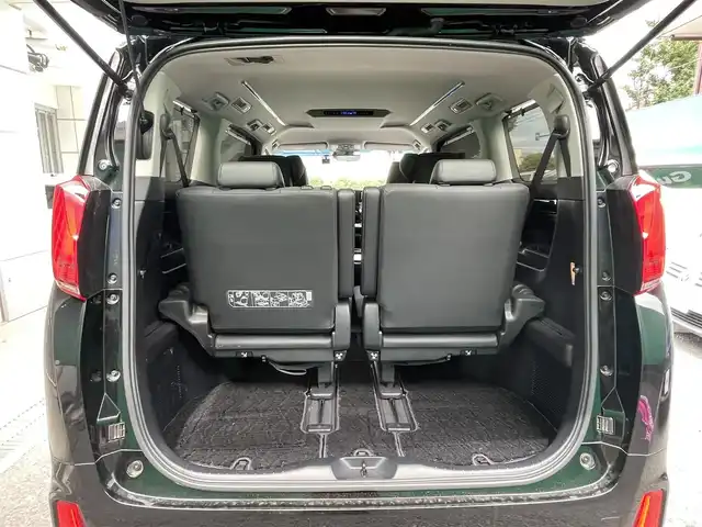 トヨタ アルファード S Cパッケージ 東京都 2020(令2)年 4.9万km ブラック ワンオーナー/4WD/9インチ純正SDナビ/（フルセグTV/Bluetooth/ミラキャスト）/デジタルインナーミラー/ブラインドスポットモニター/バックカメラ/セーフティセンス/・プリクラッシュセーフティ/・レーントレーシングアシスト/・レーダークルーズコントロール/両側パワースライドドア/革シート/前席快適温熱シート/前パワーシート/助手席パワーオットマン/2列目エグゼクティブパワーシート/革ステアリング/ステアリングヒーター/ルーフイルミ/（色変更可能）/純正18インチアルミホイール/純正フロアマット/前後ドライブレコーダー【DC-DR652】/スペアキー×1/取扱説明書/保証書