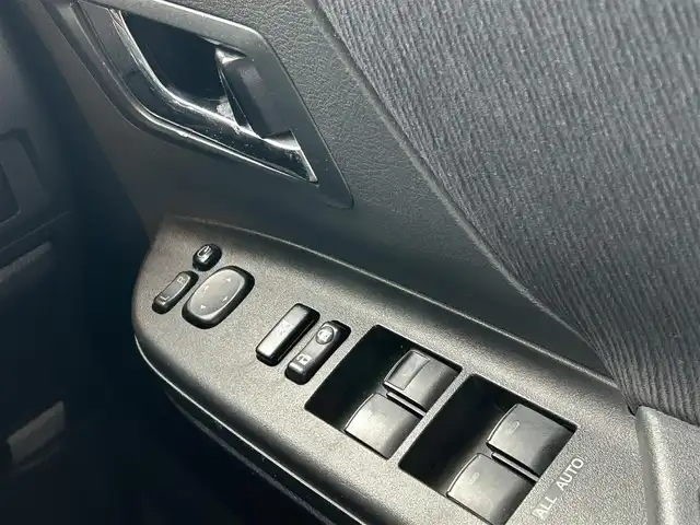 トヨタ アルファード 240S 高知県 2008(平20)年 19.1万km ホワイトパールクリスタルシャイン 社外ナビ/【CD/DVD/BT/フルセグTV】/社外フリップダウンモニタ-/バックカメラ/横滑り防止/両側パワースライドドア/コーナー、バックセンサー/ビルトインETC/ドライブレコーダー/ヘッドライトレベライザー/フォグランプ/スマートキー/プッシュスタート/純正アルミホイール 18インチ/スペアキー×1【スマートキー】