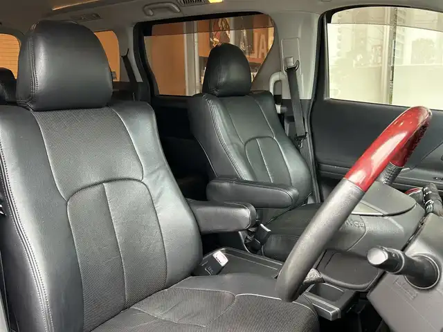 トヨタ アルファード 240S 高知県 2008(平20)年 19.1万km ホワイトパールクリスタルシャイン 社外ナビ/【CD/DVD/BT/フルセグTV】/社外フリップダウンモニタ-/バックカメラ/横滑り防止/両側パワースライドドア/コーナー、バックセンサー/ビルトインETC/ドライブレコーダー/ヘッドライトレベライザー/フォグランプ/スマートキー/プッシュスタート/純正アルミホイール 18インチ/スペアキー×1【スマートキー】