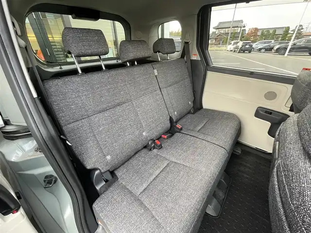 トヨタ シエンタ ハイブリッド Z 栃木県 2024(令6)年 1.8万km アーバンカーキ トヨタセーフティセンス/純正10.5インチナビ/フルセグTV/DVD/Bluetooth/USB/全周囲カメラ/ビルトインETC/両側パワースライドドア/AC100V/1500Wアクセサリーコンセント/レーダークルーズコントロール/スマートキー×2/プッシュスタート/ステアリングリモコン/LEDオートライト/アイドリングストップ/横滑り防止装置/クリアランスソナー/電動格納ミラー/ドアバイザー