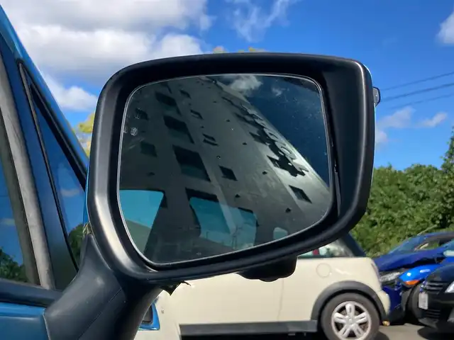 日産 ノート e－パワー X 静岡県 2017(平29)年 7.2万km 青 衝突軽減ブレーキ/踏み間違い衝突防止アシスト/フロント＆バックソナー/日産オリジナルナビ（MM316D-W）/　AM FM CD DVD Bluetooth USB MEMORYMUSIC/フルセグTV/アラウンドビューモニター/ETC/ドライブレコーダー/スマートルームミラー/LEDヘッドライト/オートライト/純正フロアマット/インテリジェントキー×2本