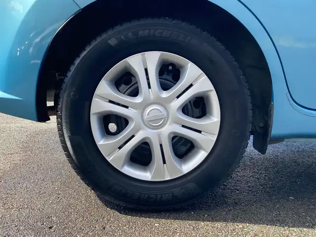 日産 ノート e－パワー X 静岡県 2017(平29)年 7.2万km 青 衝突軽減ブレーキ/踏み間違い衝突防止アシスト/フロント＆バックソナー/日産オリジナルナビ（MM316D-W）/　AM FM CD DVD Bluetooth USB MEMORYMUSIC/フルセグTV/アラウンドビューモニター/ETC/ドライブレコーダー/スマートルームミラー/LEDヘッドライト/オートライト/純正フロアマット/インテリジェントキー×2本