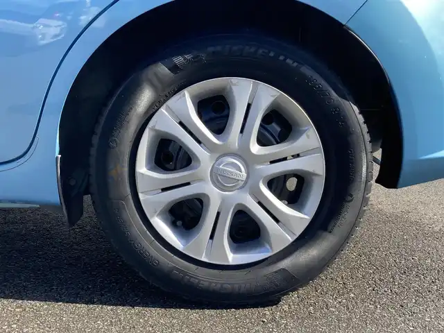 日産 ノート e－パワー X 静岡県 2017(平29)年 7.2万km 青 衝突軽減ブレーキ/踏み間違い衝突防止アシスト/フロント＆バックソナー/日産オリジナルナビ（MM316D-W）/　AM FM CD DVD Bluetooth USB MEMORYMUSIC/フルセグTV/アラウンドビューモニター/ETC/ドライブレコーダー/スマートルームミラー/LEDヘッドライト/オートライト/純正フロアマット/インテリジェントキー×2本