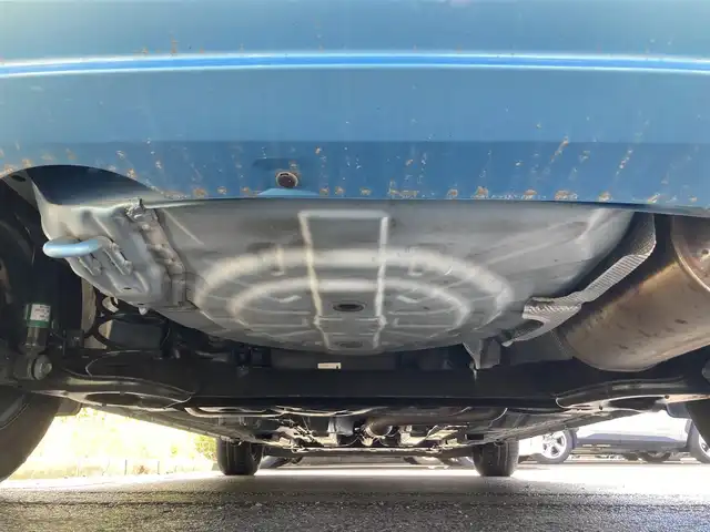 日産 ノート e－パワー X 静岡県 2017(平29)年 7.2万km 青 衝突軽減ブレーキ/踏み間違い衝突防止アシスト/フロント＆バックソナー/日産オリジナルナビ（MM316D-W）/　AM FM CD DVD Bluetooth USB MEMORYMUSIC/フルセグTV/アラウンドビューモニター/ETC/ドライブレコーダー/スマートルームミラー/LEDヘッドライト/オートライト/純正フロアマット/インテリジェントキー×2本