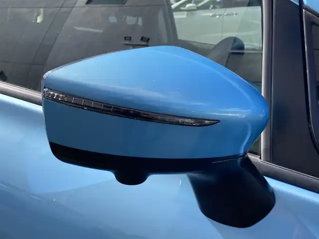 日産 ノート e－パワー X 静岡県 2017(平29)年 7.2万km 青 衝突軽減ブレーキ/踏み間違い衝突防止アシスト/フロント＆バックソナー/日産オリジナルナビ（MM316D-W）/　AM FM CD DVD Bluetooth USB MEMORYMUSIC/フルセグTV/アラウンドビューモニター/ETC/ドライブレコーダー/スマートルームミラー/LEDヘッドライト/オートライト/純正フロアマット/インテリジェントキー×2本