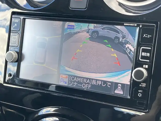 日産 ノート e－パワー X 静岡県 2017(平29)年 7.2万km 青 衝突軽減ブレーキ/踏み間違い衝突防止アシスト/フロント＆バックソナー/日産オリジナルナビ（MM316D-W）/　AM FM CD DVD Bluetooth USB MEMORYMUSIC/フルセグTV/アラウンドビューモニター/ETC/ドライブレコーダー/スマートルームミラー/LEDヘッドライト/オートライト/純正フロアマット/インテリジェントキー×2本