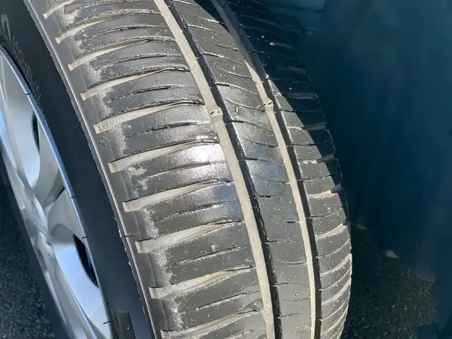 日産 ノート e－パワー X 静岡県 2017(平29)年 7.2万km 青 衝突軽減ブレーキ/踏み間違い衝突防止アシスト/フロント＆バックソナー/日産オリジナルナビ（MM316D-W）/　AM FM CD DVD Bluetooth USB MEMORYMUSIC/フルセグTV/アラウンドビューモニター/ETC/ドライブレコーダー/スマートルームミラー/LEDヘッドライト/オートライト/純正フロアマット/インテリジェントキー×2本