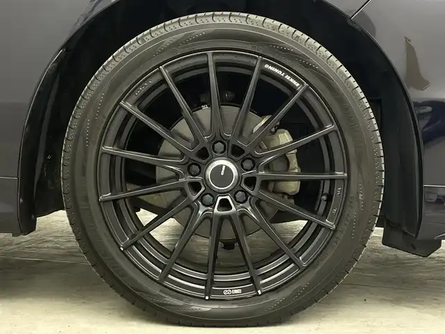 ホンダ オデッセイ アブソルート 埼玉県 2013(平25)年 6.8万km プレミアムヴィーナスブラックP 純正ナビ　１０型後席モニター　両側　ETC バックカメラ　クルーズコントロール　Ｂｌｕｅｔｏｏｔｈ　フルセグＴＶ　純正フロアマット　オットマン　フルフラット　ＬＥＤヘッドライト　衝突軽減被害