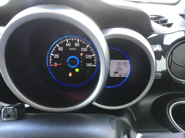 ホンダ Ｎ ＢＯＸ カスタム G ターボ Lパッケージ 栃木県 2016(平28)年 9.2万km ポリッシュドメタルメタリック 株)IDOMが運営する【じしゃロン小山店】の自社ローン専用車両になります。こちらは現金またはオートローンご利用時の価格です。自社ローンご希望の方は別途その旨お申付け下さい//ワンオーナー/禁煙車/純正フルセグナビ/（CD/DVD/AM/FMラジオ）/(Bluetooth)/スマートキー/プッシュスタート/バックカメラ/ＥＴＣ/両側パワースライドドア/クルーズコントロール/チップアップシート/パドルシフト/アイドリングストップ/ステアリングリモコン/後部座席サンシェード/電動格納ドアミラー/パワーウインドウ/オートライト