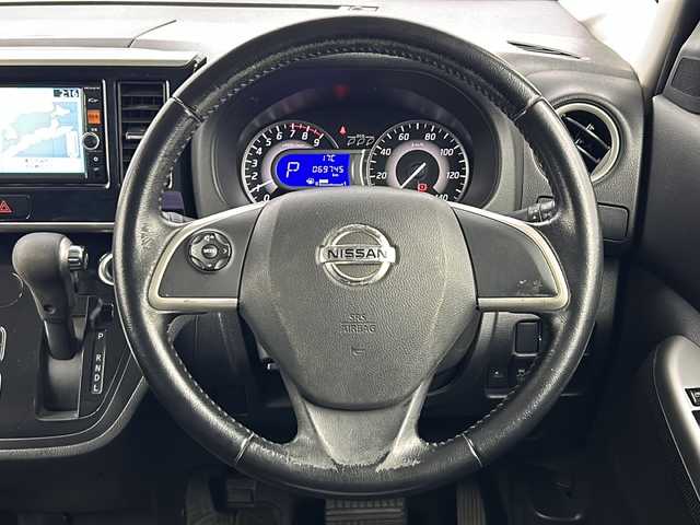 日産 デイズ ルークス ハイウェイスターターボ 大阪府 2014(平26)年 7万km モカブラウンP 純正ナビ/【ワンセグTV/Bluetooth/CD/DVD/USB接続/FM/AM】/アラウンドビューモニター/両側パワースライドドア/エマージェンシーブレーキ/踏み間違い防止機能/LEDヘッドライト/オートライト/電動格納ミラー/純正15インチアルミホイール/後席サンシェード/後席パーソナブルテーブル/ステアリングスイッチ/スマートキー/スペアキー1本/プッシュスタート