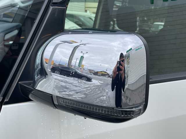 三菱 デリカＤ：５ P 山形県 2021(令3)年 6.3万km ウォームホワイトパール ワンオーナー/4WD/純正10.1インチナビ/・TV/AM/FM/CD/DVD/Bluetooth/レーダークルーズコントロール/アイドリングストップ/ブラインドスポットモニター/衝突被害軽減ブレーキ/誤発進抑制制御/車線逸脱警報/横滑り防止装置/盗難防止装置/LEDヘッドライト/オートライト/両側パワースライドドア/電動パーキングブレーキ/パワーシート（D席）/シートヒーター（D/N席）/パワーバックドア/フリップダウンモニター/オートステップ/全周囲カメラ/純正フロアマット/純正ドアバイザー/ETC/保証書/取扱説明書