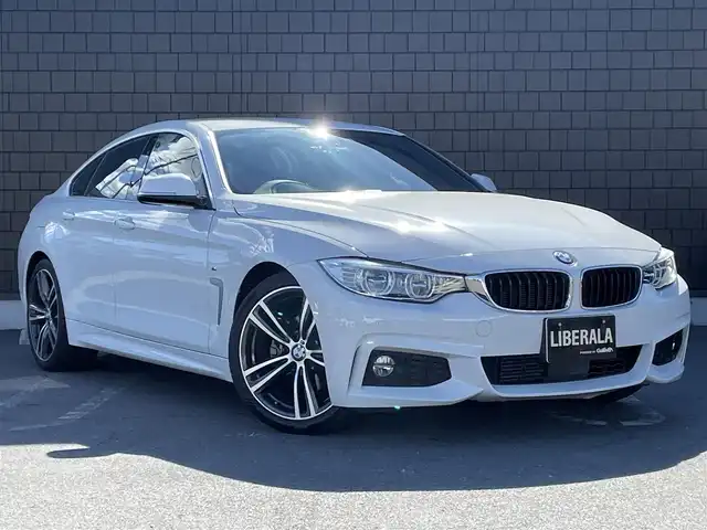 ＢＭＷ ４２０ｉ グランクーペ インスタイル 埼玉県 2016(平28)年 5.6万km アルピンホワイトⅢ 茶革シート　/純正ナビ　/Ｂｌｕｅｔｏｏｔｈ　/バックカメラ　/アクティブクルーズコントロール　/シートヒーター　/パワーシート　/電動リアゲート　/純正１９インチアルミホイール　/ＬＥＤヘッドライト　/ミラー一体型ＥＴＣ
