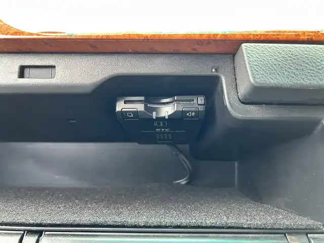 トヨタ アルファード Ｖ MS プラチナセレクションⅡ 静岡県 2008(平20)年 13.2万km ホワイトパールクリスタルシャイン ワンオーナー/両側パワースライドドア/純正HDDナビ・フルセグTV/DVD/CD/MSV/フリップダウンモニター/パワーバックドア/社外17インチアルミホイール/HIDライト/キーレス/スペアーキー/新車時保証書/取扱説明書