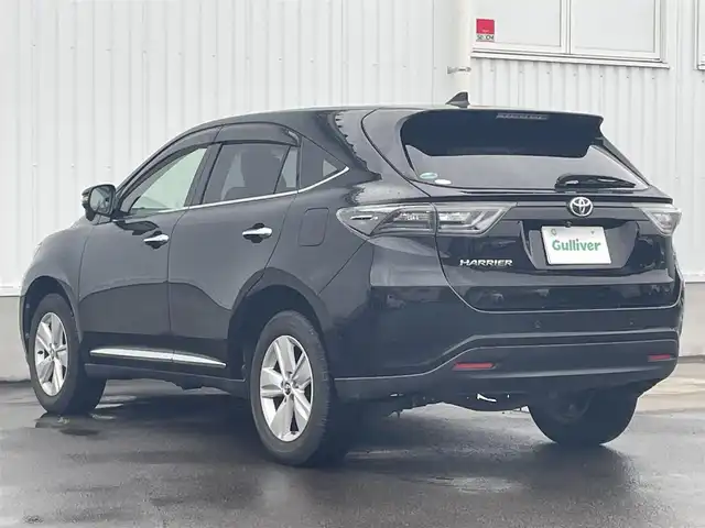 トヨタ ハリアー エレガンス 愛媛県 2017(平29)年 5.2万km ブラック ETC/バックカメラ/社外ナビ(Bluetooth/CD/DVD)/フルセグテレビ/MTモード付AT/パワーシート/アイドリングストップ/レーンキープアシスト/前後コーナーセンサー/オートライト/純正フロアマット/純正ドアバイザー/純正アルミホイール/カーテンエアバッグ/横滑り防止装置/レザーシート/スマートキー/プッシュスタート/ABS
