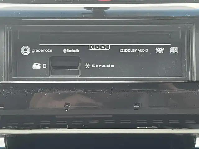 トヨタ ハリアー エレガンス 愛媛県 2017(平29)年 5.2万km ブラック ETC/バックカメラ/社外ナビ(Bluetooth/CD/DVD)/フルセグテレビ/MTモード付AT/パワーシート/アイドリングストップ/レーンキープアシスト/前後コーナーセンサー/オートライト/純正フロアマット/純正ドアバイザー/純正アルミホイール/カーテンエアバッグ/横滑り防止装置/レザーシート/スマートキー/プッシュスタート/ABS