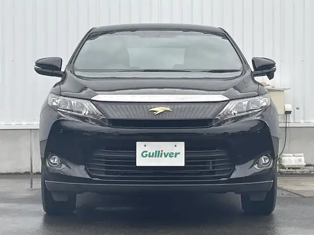 トヨタ ハリアー エレガンス 愛媛県 2017(平29)年 5.2万km ブラック ETC/バックカメラ/社外ナビ(Bluetooth/CD/DVD)/フルセグテレビ/MTモード付AT/パワーシート/アイドリングストップ/レーンキープアシスト/前後コーナーセンサー/オートライト/純正フロアマット/純正ドアバイザー/純正アルミホイール/カーテンエアバッグ/横滑り防止装置/レザーシート/スマートキー/プッシュスタート/ABS