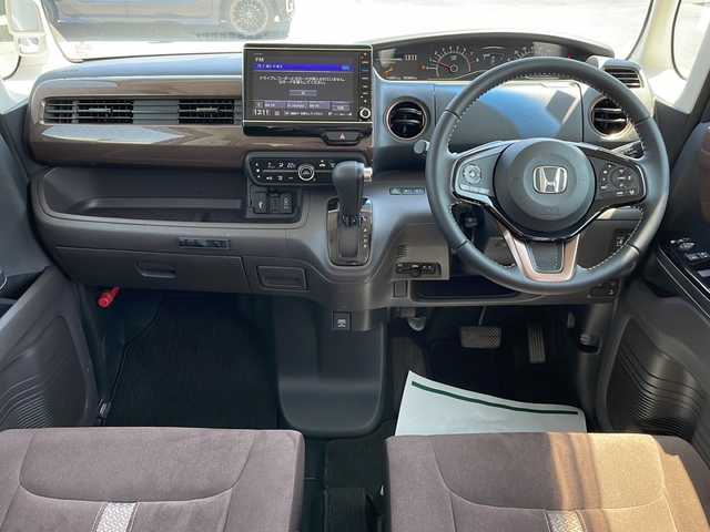 ホンダ Ｎ ＢＯＸ G･EXターボ Hセンシング カッパーブラウンスタイル 静岡県 2019(令1)年 5.4万km パールⅡ 禁煙/純正8インチナビ/（CD/DVD/AM/FM/BT）/・バックカメラ/・フルセグTV/・ドライブレコーダー/衝突軽減ブレーキ/レーンキープアシスト/横滑り防止装置/コーナーセンサー/両側パワースライドドア/ETC/プッシュスタート/・スマートキー/・スペアキー/LEDヘッドライト