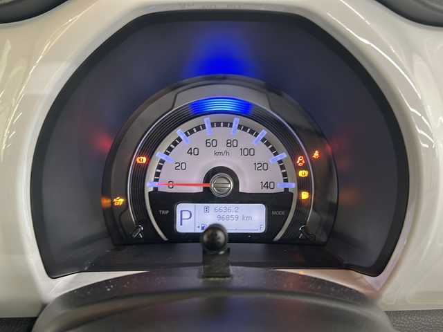 スズキ ハスラー Jスタイル 長崎県 2015(平27)年 9.7万km ブルーイッシュブラックパール 社外メモリナビ/・フルセグ/CD/DVD/BT/バックカメラ/衝突軽減ブレーキ/横滑り防止装置/ドライブレコーダー前（DRV518S）/オートライト/HIDヘッドライト/ドアバイザー/プッシュスタート/取扱説明書/保証書
