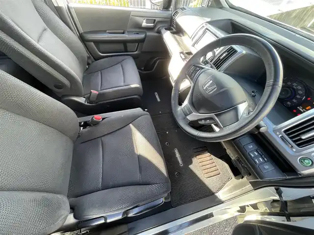 ホンダ ステップワゴン スパーダ Z 兵庫県 2012(平24)年 8.8万km ホワイトオーキッドパール (株)IDOMが運営する【じしゃロン神戸名谷店】の自社ローン専用車両になりますこちらは現金またはオートローンご利用時の価格です。自社ローンご希望の方は別途その旨お申付け下さい。/純正ナビ/両側パワースライドドア/バックカメラ/純正アルミホイール/パドルシフト/オートライト/ドライブレコーダー/ＥＴＣ/フルセグ/CD DVD/Bluetooth/ステアリングスイッチ/スマートキー