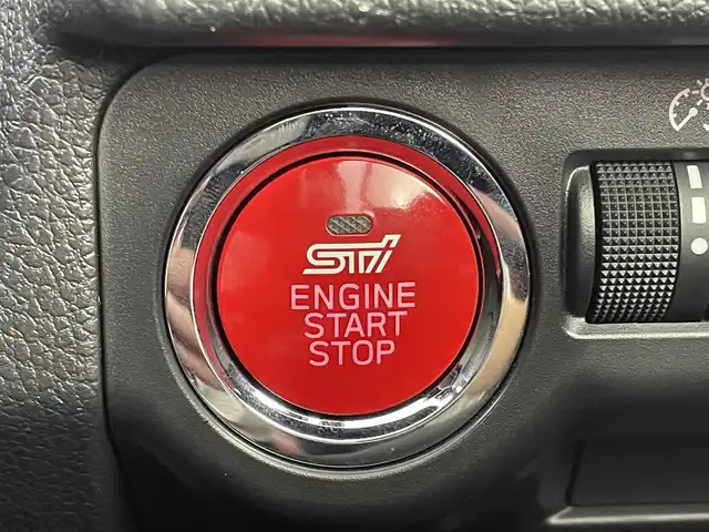 スバル ＷＲＸ ＳＴＩ STI タイプS 福岡県 2020(令2)年 1.7万km クリスタルホワイトP ダイヤトーンサウンド８型ナビ　/バック、サイドカメラ　/コーナーセンサー　/ＢＳＭ　/ＳＴＩプッシュスタート　/ＳＴＩスタイルパッケージ　/リアウィング　/リアスポイラー　/ＬＥＤアクセサリーライナー　/シートヒーター