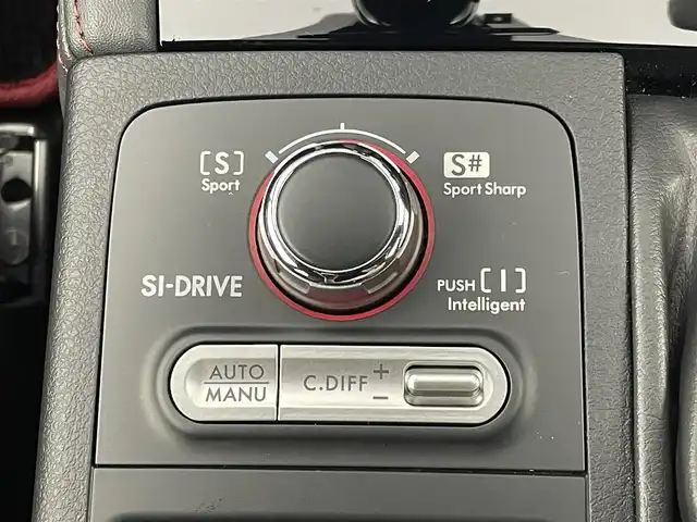 スバル ＷＲＸ ＳＴＩ STI タイプS 福岡県 2020(令2)年 1.7万km クリスタルホワイトP ダイヤトーンサウンド８型ナビ　/バック、サイドカメラ　/コーナーセンサー　/ＢＳＭ　/ＳＴＩプッシュスタート　/ＳＴＩスタイルパッケージ　/リアウィング　/リアスポイラー　/ＬＥＤアクセサリーライナー　/シートヒーター