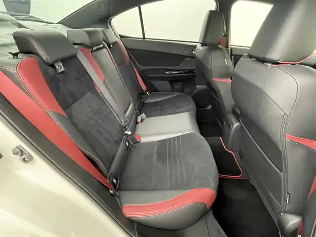 スバル ＷＲＸ ＳＴＩ STI タイプS 福岡県 2020(令2)年 1.7万km クリスタルホワイトP ダイヤトーンサウンド８型ナビ　/バック、サイドカメラ　/コーナーセンサー　/ＢＳＭ　/ＳＴＩプッシュスタート　/ＳＴＩスタイルパッケージ　/リアウィング　/リアスポイラー　/ＬＥＤアクセサリーライナー　/シートヒーター