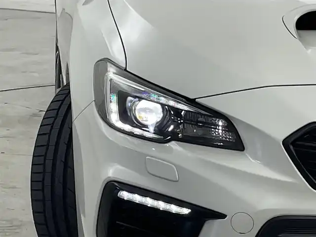 スバル ＷＲＸ ＳＴＩ STI タイプS 福岡県 2020(令2)年 1.7万km クリスタルホワイトP ダイヤトーンサウンド８型ナビ　/バック、サイドカメラ　/コーナーセンサー　/ＢＳＭ　/ＳＴＩプッシュスタート　/ＳＴＩスタイルパッケージ　/リアウィング　/リアスポイラー　/ＬＥＤアクセサリーライナー　/シートヒーター
