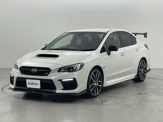 スバル ＷＲＸ ＳＴＩ STI タイプS 福岡県 2020(令2)年 1.7万km クリスタルホワイトP ダイヤトーンサウンド８型ナビ　/バック、サイドカメラ　/コーナーセンサー　/ＢＳＭ　/ＳＴＩプッシュスタート　/ＳＴＩスタイルパッケージ　/リアウィング　/リアスポイラー　/ＬＥＤアクセサリーライナー　/シートヒーター