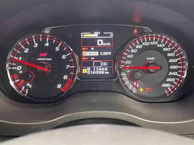 スバル ＷＲＸ ＳＴＩ STI タイプS 福岡県 2020(令2)年 1.7万km クリスタルホワイトP ダイヤトーンサウンド８型ナビ　/バック、サイドカメラ　/コーナーセンサー　/ＢＳＭ　/ＳＴＩプッシュスタート　/ＳＴＩスタイルパッケージ　/リアウィング　/リアスポイラー　/ＬＥＤアクセサリーライナー　/シートヒーター