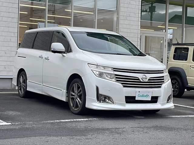 日産 エルグランド 250HWS アーバンクロム 静岡県 2012(平24)年 13.9万km ブリリアントホワイトパール 純正ナビ/AM/FM/TV/BT/CD/全方位カメラ/後席オットマン/両側パワースライドドア/純正18インチアルミ/後席サンシェード/カーテンエアバック/ステアリングスイッチ