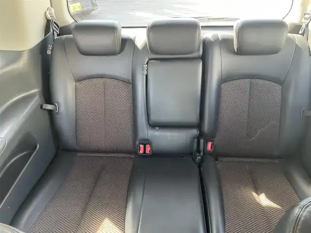 日産 エルグランド 250HWS アーバンクロム 和歌山県 2012(平24)年 13.9万km ブリリアントホワイトパール (株)IDOMが運営する【じしゃロン和歌山店】の自社ローン専用車両になります。こちらは現金またはオートローンご利用時の価格です。自社ローンご希望の方は別途その旨お申付け下さい/純正ナビ/AM/FM/TV/BT/CD/全方位カメラ/後席オットマン/両側パワースライドドア/純正18インチアルミ/後席サンシェード/カーテンエアバック/ステアリングスイッチ