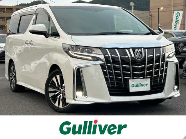 トヨタ アルファード S Cパッケージ 広島県 2021(令3)年 6.8万km ホワイトパールクリスタルシャイン ワンオーナー/衝突軽減ブレーキ/レーンディパーチャーアラート/純正ディスプレイオーディオ/【Bluetooth/USB】/バックカメラ/純正後席ディスプレイ12.1型/【V12T-R68C】/社外HDMI端子/両側パワースライドドア/パワーバックドア/黒レザーシート/シートヒーター/エアシート/前席パワーシート【運転席メモリー機能付き】/ステアリングヒーター/助手席/2列目オットマン/純正18インチAW/前後ドライブレコーダー/LEDヘッドライト/ビルトインETC/前後コーナーセンサー/保証書/取扱説明書/スペアキー/純正フロアマット
