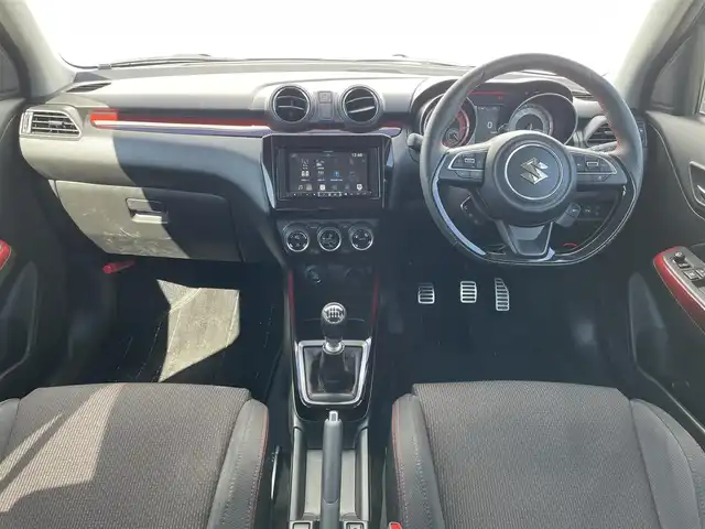 スズキ スイフト スポーツ 福岡県 2025(令7)年 0.8万km スピーディーブルーM ＳＷＫプレミアムバージョンＳＴ－１/RAYSアルミホイール/ローダウンスポーツスプリング/SWKストリートブレーキパッド/レーシングロックナット/ワンオーナー/デュアルセンサーブレーキサポート/衝突被害軽減装置/誤発進抑制/車線逸脱警報/アルパインＤＡ（ＤＡ７Ｚ）/AM/FM/BT/USB/HDMI/applecarplay/androidauto/バックカメラ/ＢＳＭ/ＡＣＣ/パーキングソナー/シートヒーター/スマートキー/プッシュスタート