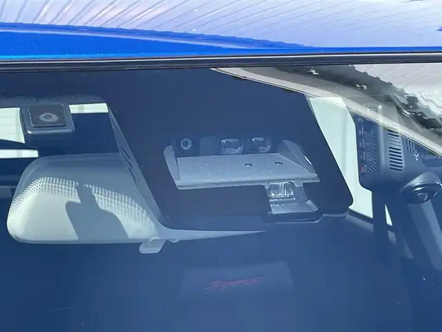 スズキ スイフト スポーツ 福岡県 2025(令7)年 0.8万km スピーディーブルーM ＳＷＫプレミアムバージョンＳＴ－１/RAYSアルミホイール/ローダウンスポーツスプリング/SWKストリートブレーキパッド/レーシングロックナット/ワンオーナー/デュアルセンサーブレーキサポート/衝突被害軽減装置/誤発進抑制/車線逸脱警報/アルパインＤＡ（ＤＡ７Ｚ）/AM/FM/BT/USB/HDMI/applecarplay/androidauto/バックカメラ/ＢＳＭ/ＡＣＣ/パーキングソナー/シートヒーター/スマートキー/プッシュスタート