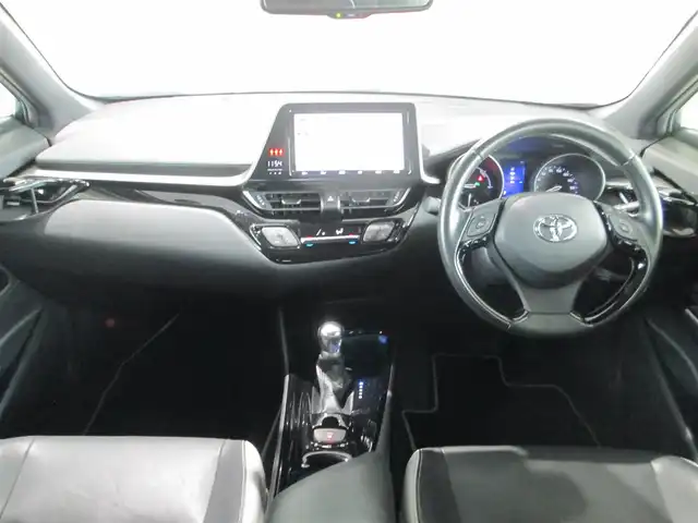 トヨタ Ｃ－ＨＲ G モード ネロ 千葉県 2019(平31)年 5.6万km ブラックマイカ モデリスタフルエアロ/純正9型SDナビ、フルセグTV/バックカメラ/純正オーディオ【DVD/CD/BT/SD】/Toyota Safety Sense　P/LEDヘッドライト&LEDフォグ/レーダークルーズコントロール/レーンキープアシスト/ブラインドスポットモニター/クリアランスソナー/ハーフレザーシート/前席シートヒーター/AC100V/社外前方ドライブレコーダー/ビルトインETC/スペアキー/取扱説明書/ナビ取扱説明書/新車時保証書/整備記録簿(R2/R3/R6)