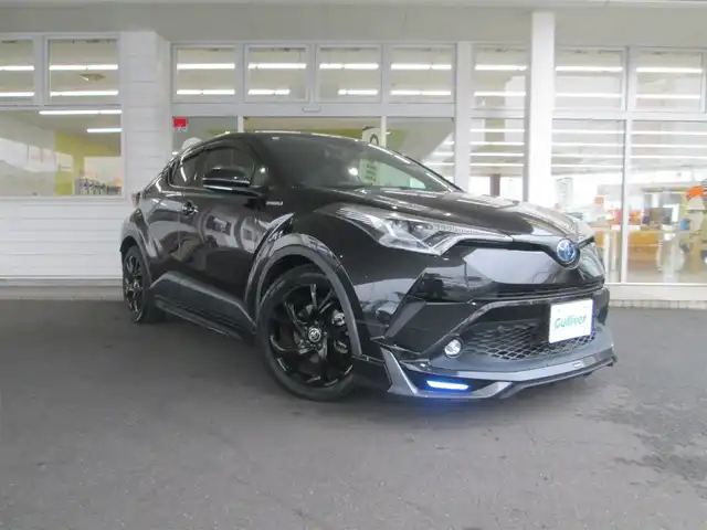 トヨタ Ｃ－ＨＲ G モード ネロ 千葉県 2019(平31)年 5.6万km ブラックマイカ モデリスタフルエアロ/純正9型SDナビ、フルセグTV/バックカメラ/純正オーディオ【DVD/CD/BT/SD】/Toyota Safety Sense　P/LEDヘッドライト&LEDフォグ/レーダークルーズコントロール/レーンキープアシスト/ブラインドスポットモニター/クリアランスソナー/ハーフレザーシート/前席シートヒーター/AC100V/社外前方ドライブレコーダー/ビルトインETC/スペアキー/取扱説明書/ナビ取扱説明書/新車時保証書/整備記録簿(R2/R3/R6)