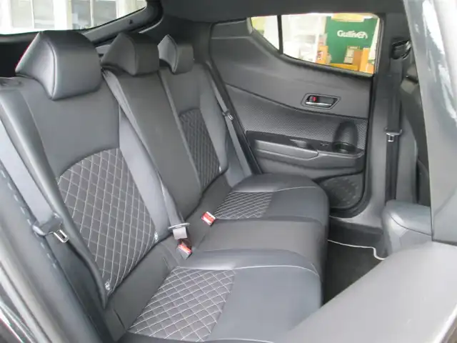 トヨタ Ｃ－ＨＲ G モード ネロ 千葉県 2019(平31)年 5.6万km ブラックマイカ モデリスタフルエアロ/純正9型SDナビ、フルセグTV/バックカメラ/純正オーディオ【DVD/CD/BT/SD】/Toyota Safety Sense　P/LEDヘッドライト&LEDフォグ/レーダークルーズコントロール/レーンキープアシスト/ブラインドスポットモニター/クリアランスソナー/ハーフレザーシート/前席シートヒーター/AC100V/社外前方ドライブレコーダー/ビルトインETC/スペアキー/取扱説明書/ナビ取扱説明書/新車時保証書/整備記録簿(R2/R3/R6)