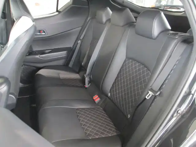 トヨタ Ｃ－ＨＲ G モード ネロ 千葉県 2019(平31)年 5.6万km ブラックマイカ モデリスタフルエアロ/純正9型SDナビ、フルセグTV/バックカメラ/純正オーディオ【DVD/CD/BT/SD】/Toyota Safety Sense　P/LEDヘッドライト&LEDフォグ/レーダークルーズコントロール/レーンキープアシスト/ブラインドスポットモニター/クリアランスソナー/ハーフレザーシート/前席シートヒーター/AC100V/社外前方ドライブレコーダー/ビルトインETC/スペアキー/取扱説明書/ナビ取扱説明書/新車時保証書/整備記録簿(R2/R3/R6)