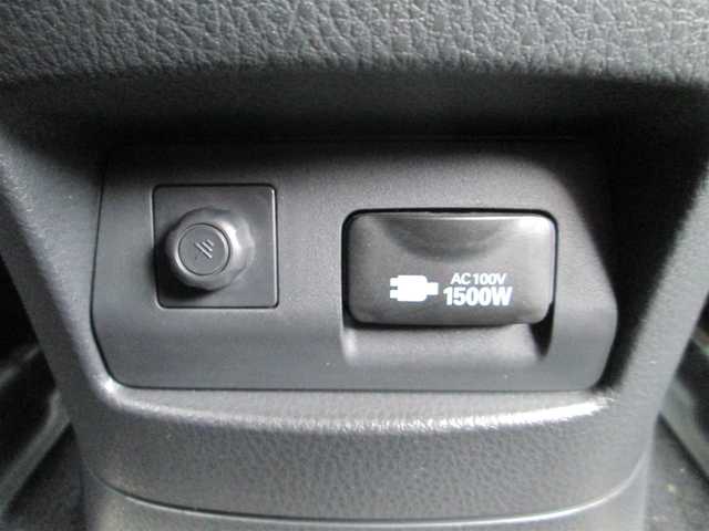 トヨタ Ｃ－ＨＲ G モード ネロ 千葉県 2019(平31)年 5.6万km ブラックマイカ モデリスタフルエアロ/純正9型SDナビ、フルセグTV/バックカメラ/純正オーディオ【DVD/CD/BT/SD】/Toyota Safety Sense　P/LEDヘッドライト&LEDフォグ/レーダークルーズコントロール/レーンキープアシスト/ブラインドスポットモニター/クリアランスソナー/ハーフレザーシート/前席シートヒーター/AC100V/社外前方ドライブレコーダー/ビルトインETC/スペアキー/取扱説明書/ナビ取扱説明書/新車時保証書/整備記録簿(R2/R3/R6)