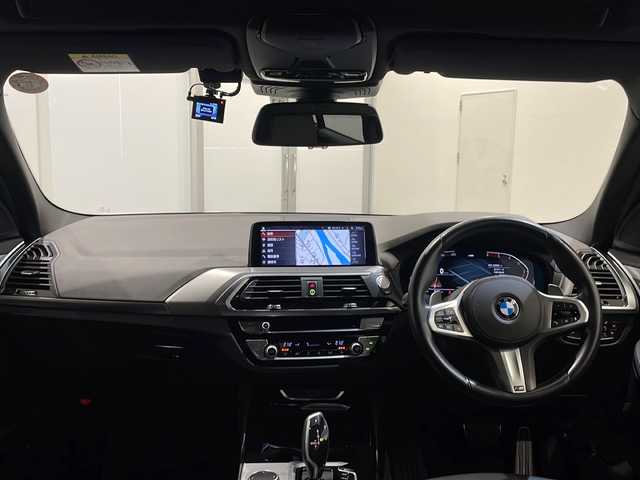 ＢＭＷ Ｘ３ xDrive20d Mスポーツ 新潟県 2020(令2)年 2.3万km アルピンホワイト トップ・ビューカメラ/ドライビングアシストプラス/アダプティブクルーズコントロール/ヘッドアップディスプレイ/HDDナビゲーション/(CD/DVD/Bluetooth/USB/フルセグTV)/パドルシフト/LEDヘッドライト/アダプティブヘッドライト/インテリジェントセーフティ/衝突警告システム/歩行者警告システム/レーンキープアシスト/ステアリングサポート/車線変更警告システム/側面衝突警告/パーキングアシスト/ダイナミック・スタビリティ・コントロール/パワーシート/ETC/ドライブレコーダー/ワイヤレス充電