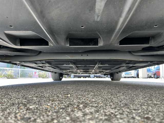 日産 リーフ X 長野県 2016(平28)年 3.7万km スーパーブラック ディーラーナビ/　【AM・FM/DISC/Bluetooth/TV/AUX】/バックカメラ/ステアリングヒーター/運転席・助手席シートヒーター/クルーズコントロール/横滑り防止システム/衝突軽減防止システム/ETC