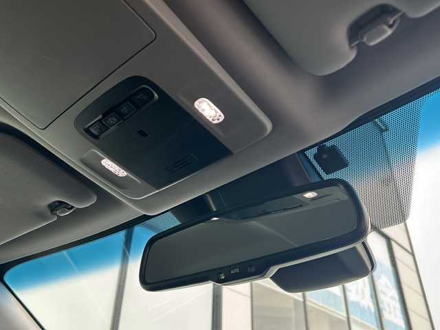 トヨタ カムリ G 山形県 2017(平29)年 6.3万km プラチナホワイトパールマイカ 純正ナビ/（AM/FM/フルセグ/BT）/バックカメラ/クルーズコントロール（追従有）/レザーシート/パワーシート/ステアリングスイッチ/AC100V/集中ドアロック/オートＬＥＤヘッドライト/オートマチックハイビーム/スポーツモード/ビルトインＥＴＣ/スマートキー/横滑り防止装置/衝突被害軽減システム/レーンキープアシスト/電動パーキング