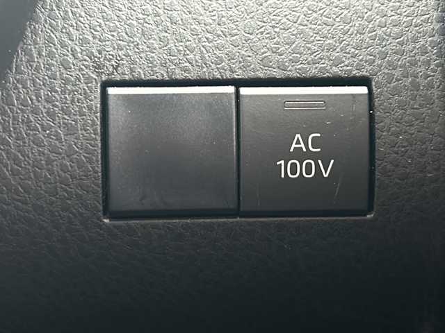 トヨタ カムリ G 山形県 2017(平29)年 6.3万km プラチナホワイトパールマイカ 純正ナビ/（AM/FM/フルセグ/BT）/バックカメラ/クルーズコントロール（追従有）/レザーシート/パワーシート/ステアリングスイッチ/AC100V/集中ドアロック/オートＬＥＤヘッドライト/オートマチックハイビーム/スポーツモード/ビルトインＥＴＣ/スマートキー/横滑り防止装置/衝突被害軽減システム/レーンキープアシスト/電動パーキング